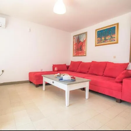 Apartment Dada I Lela Beachfront *