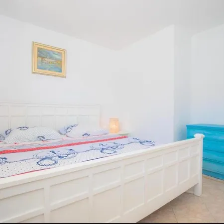 Apartment Dada I Lela Beachfront