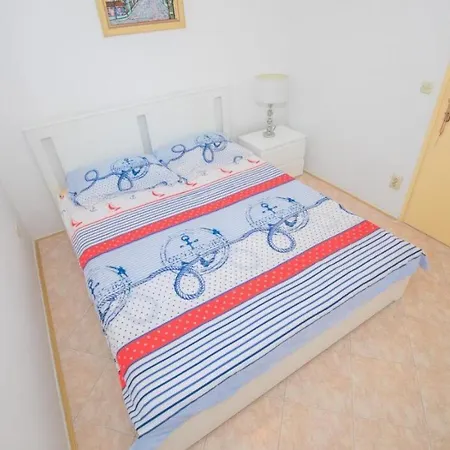 Apartment Dada I Lela Beachfront *